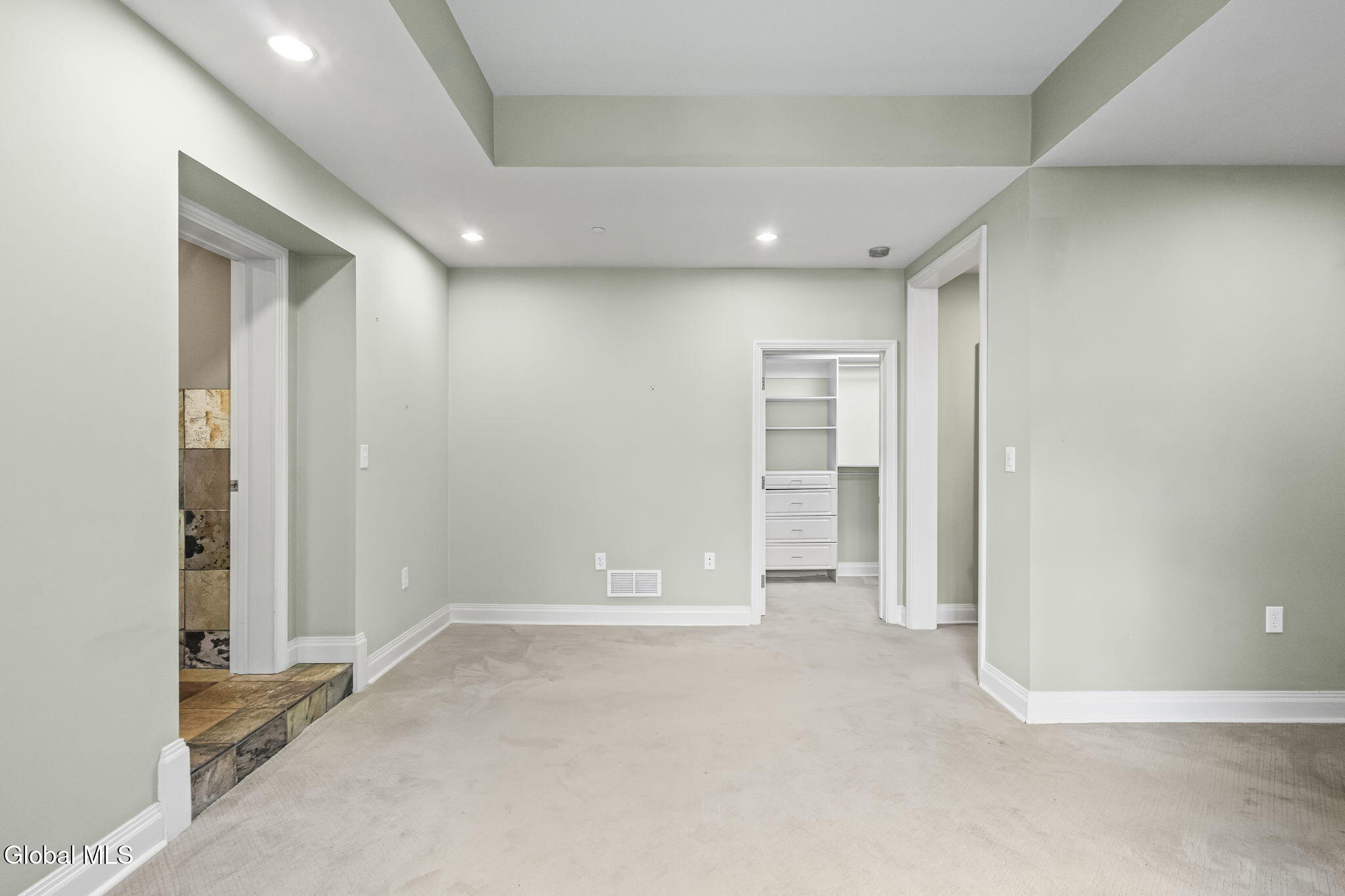 14 Talford Place Saratoga Springs NY 12866