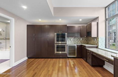 14 Talford Place Saratoga Springs NY 12866