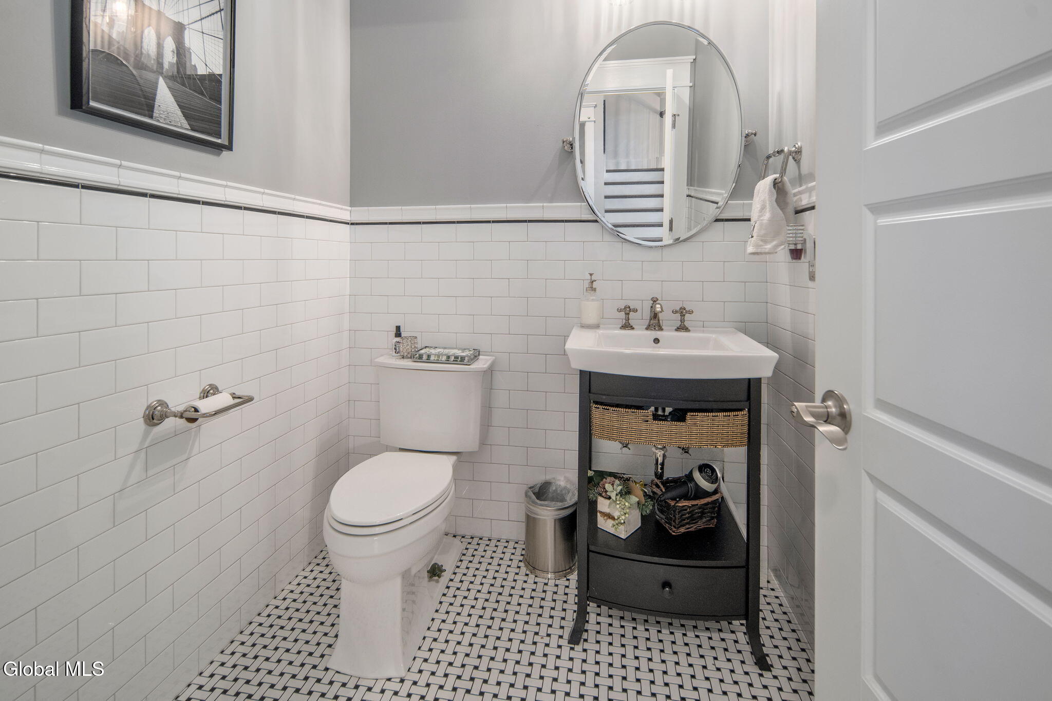 32 Stacey Way Troy NY 12180