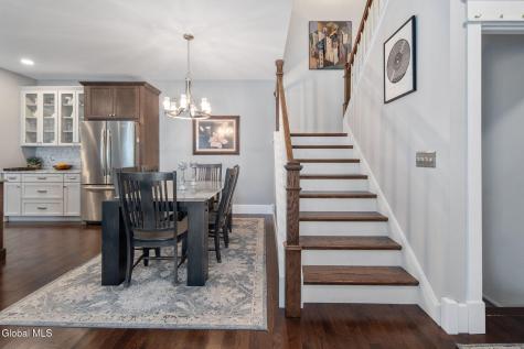 32 Stacey Way Troy NY 12180