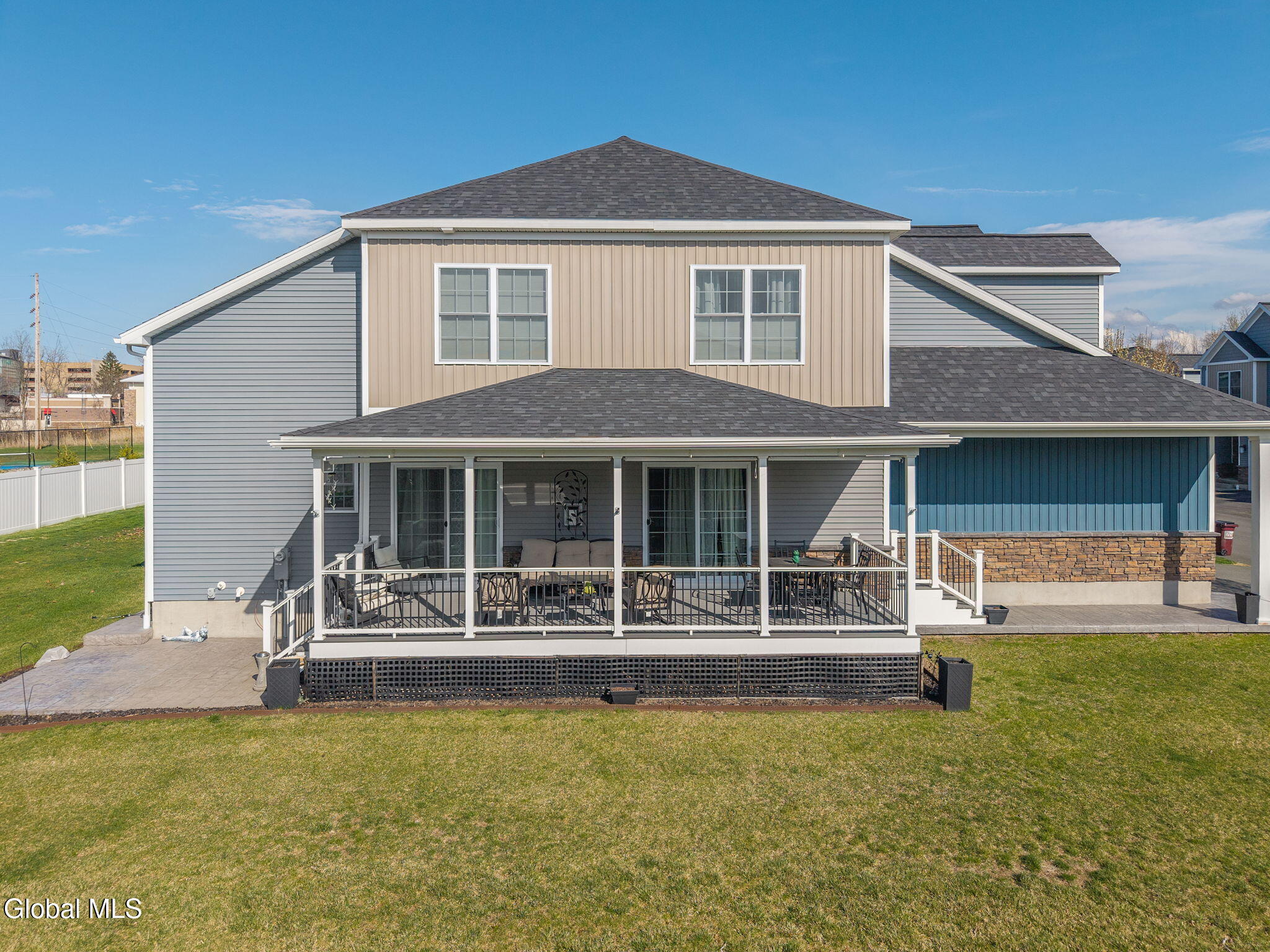 32 Stacey Way Troy NY 12180