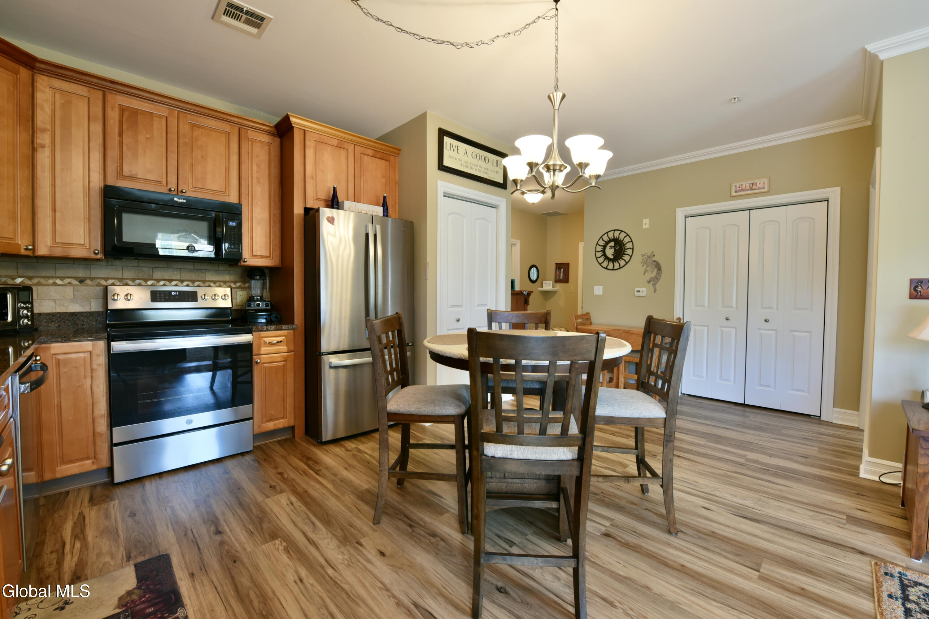 8 Wall Street Clifton Park NY 12065