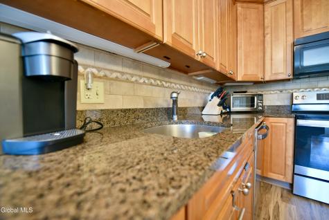 8 Wall Street Clifton Park NY 12065