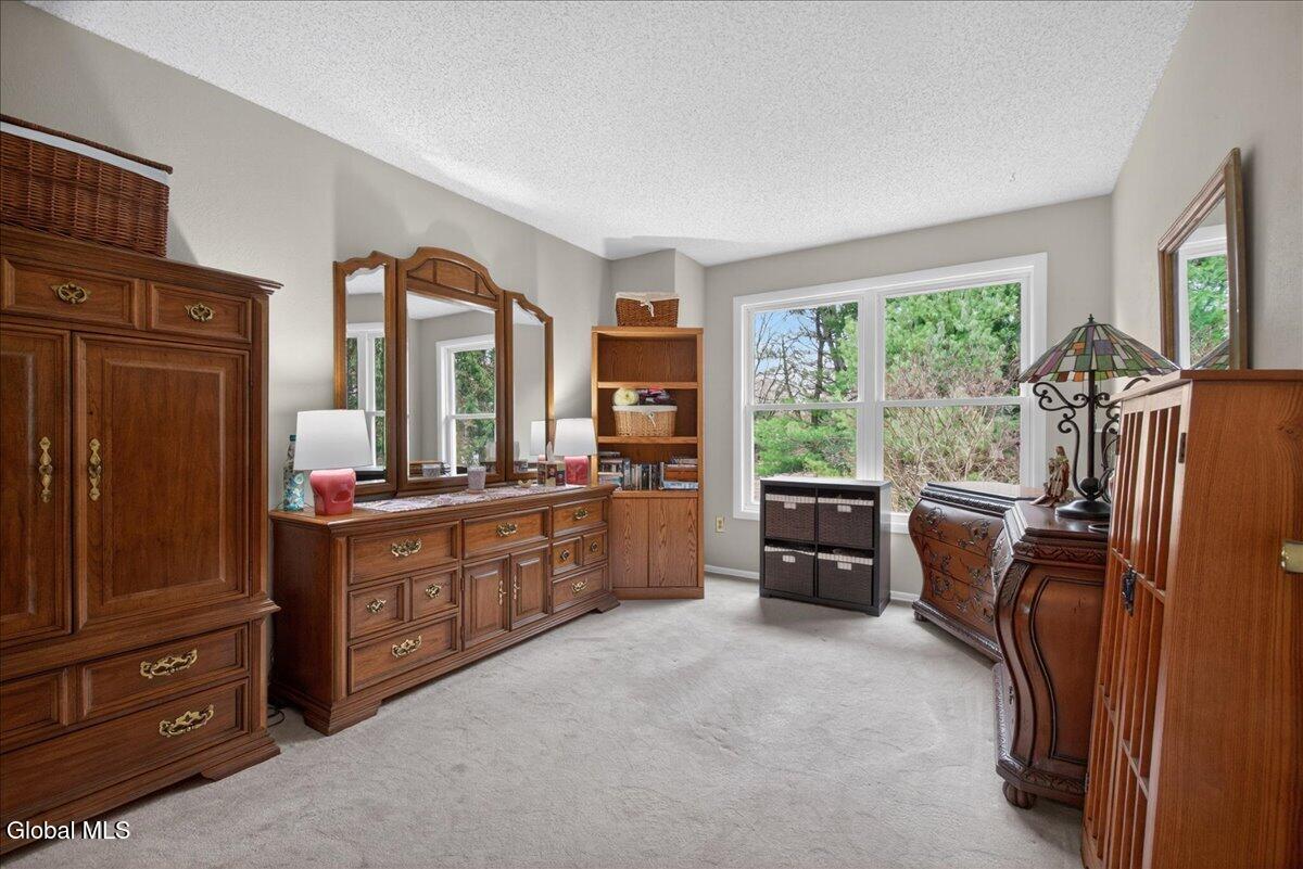 114 Stoney Creek Drive Clifton Park NY 12065