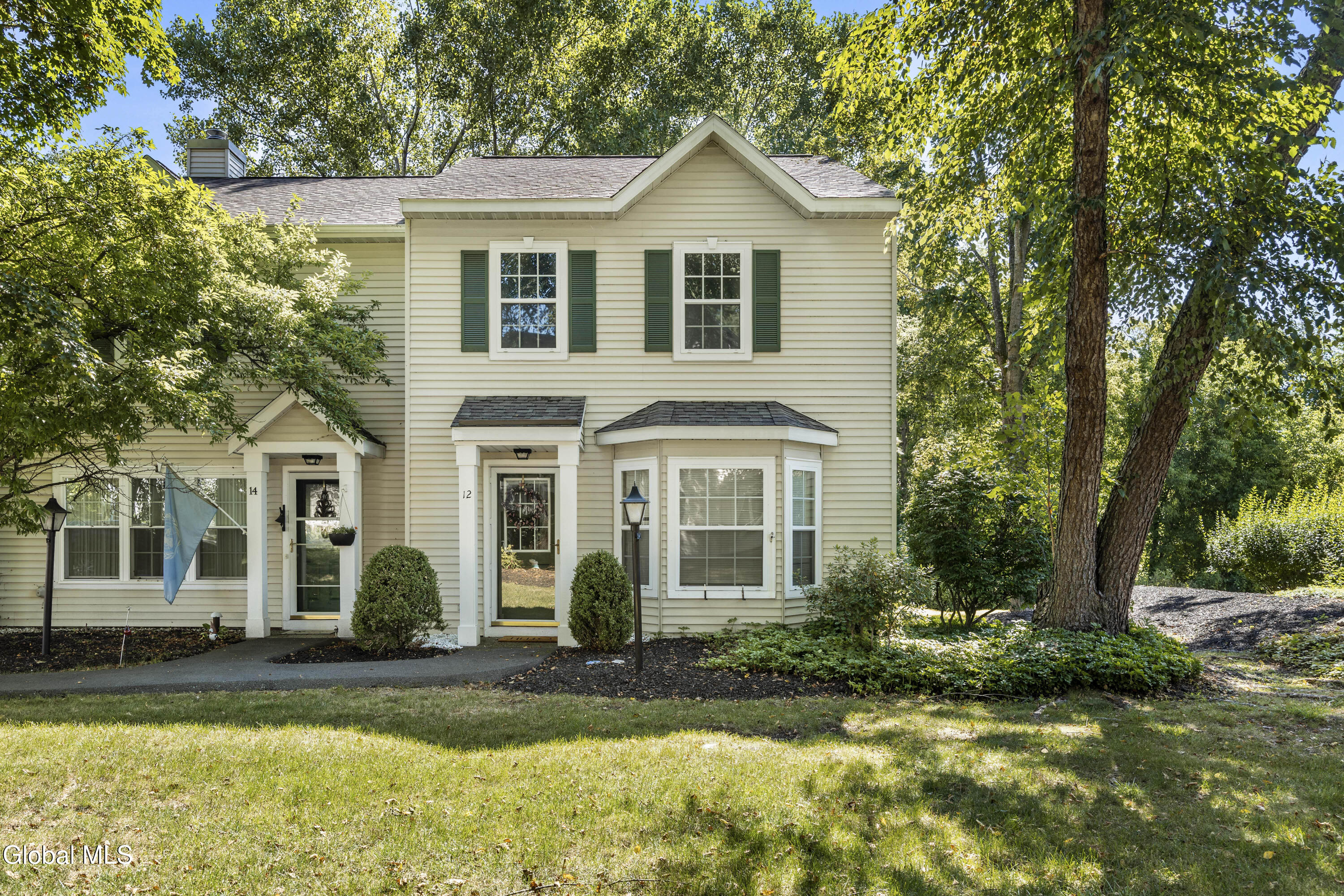 12 Hilltop Court Troy NY 12182