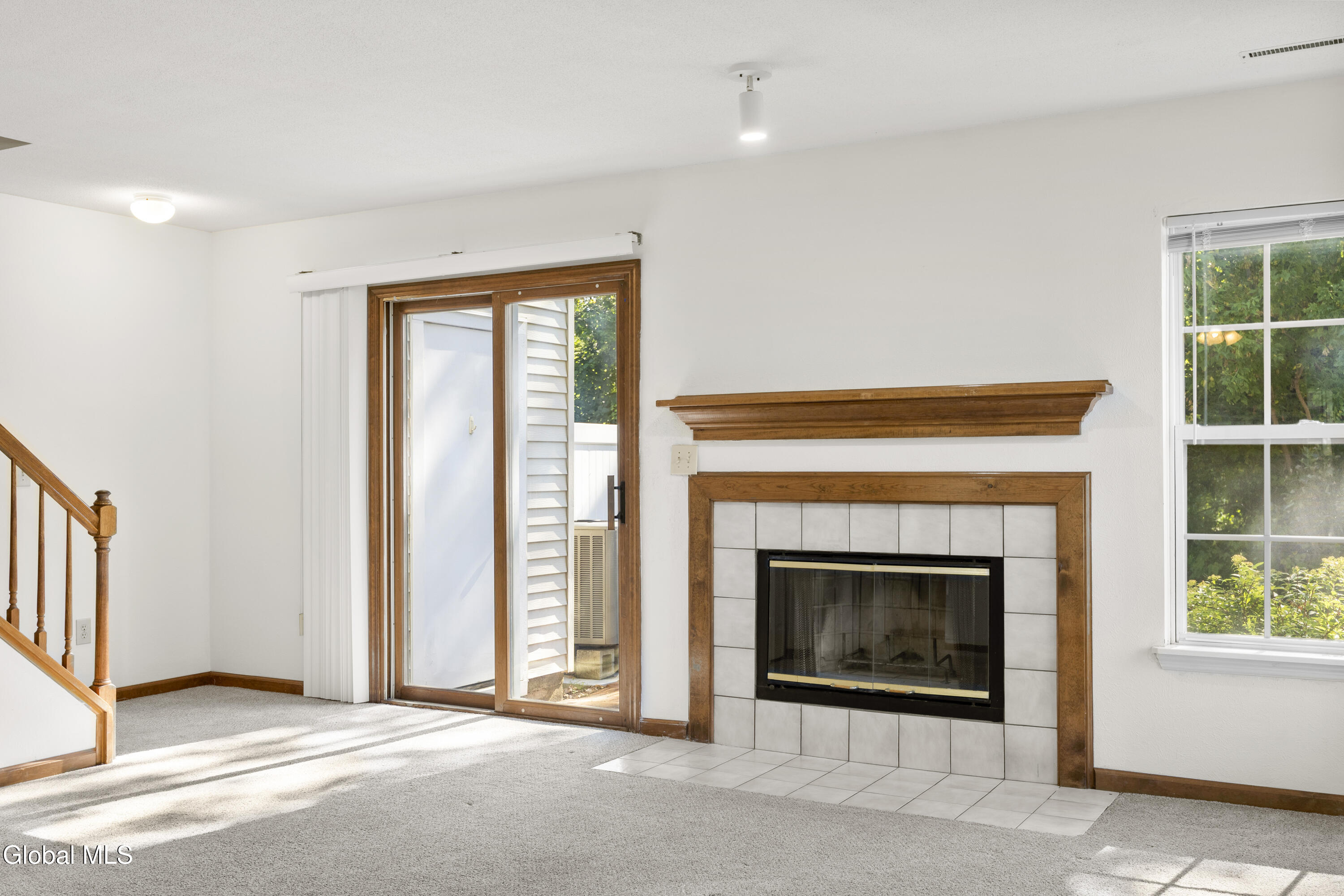 12 Hilltop Court Troy NY 12182