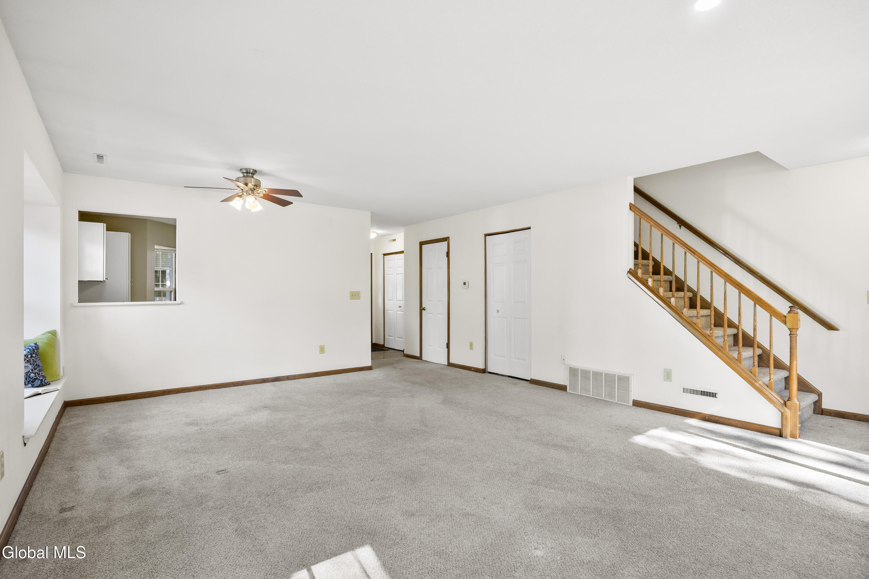 12 Hilltop Court Troy NY 12182