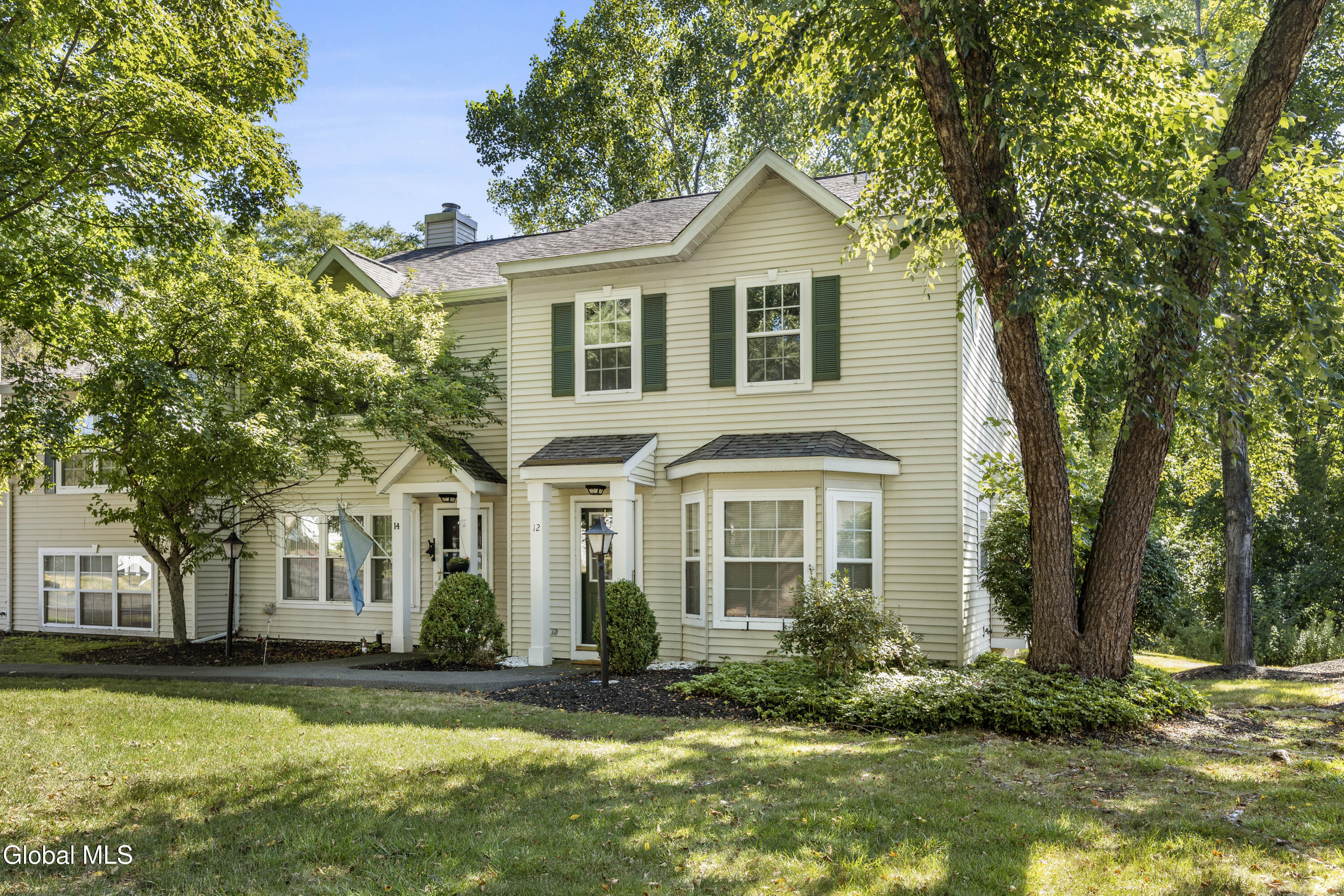 12 Hilltop Court Troy NY 12182