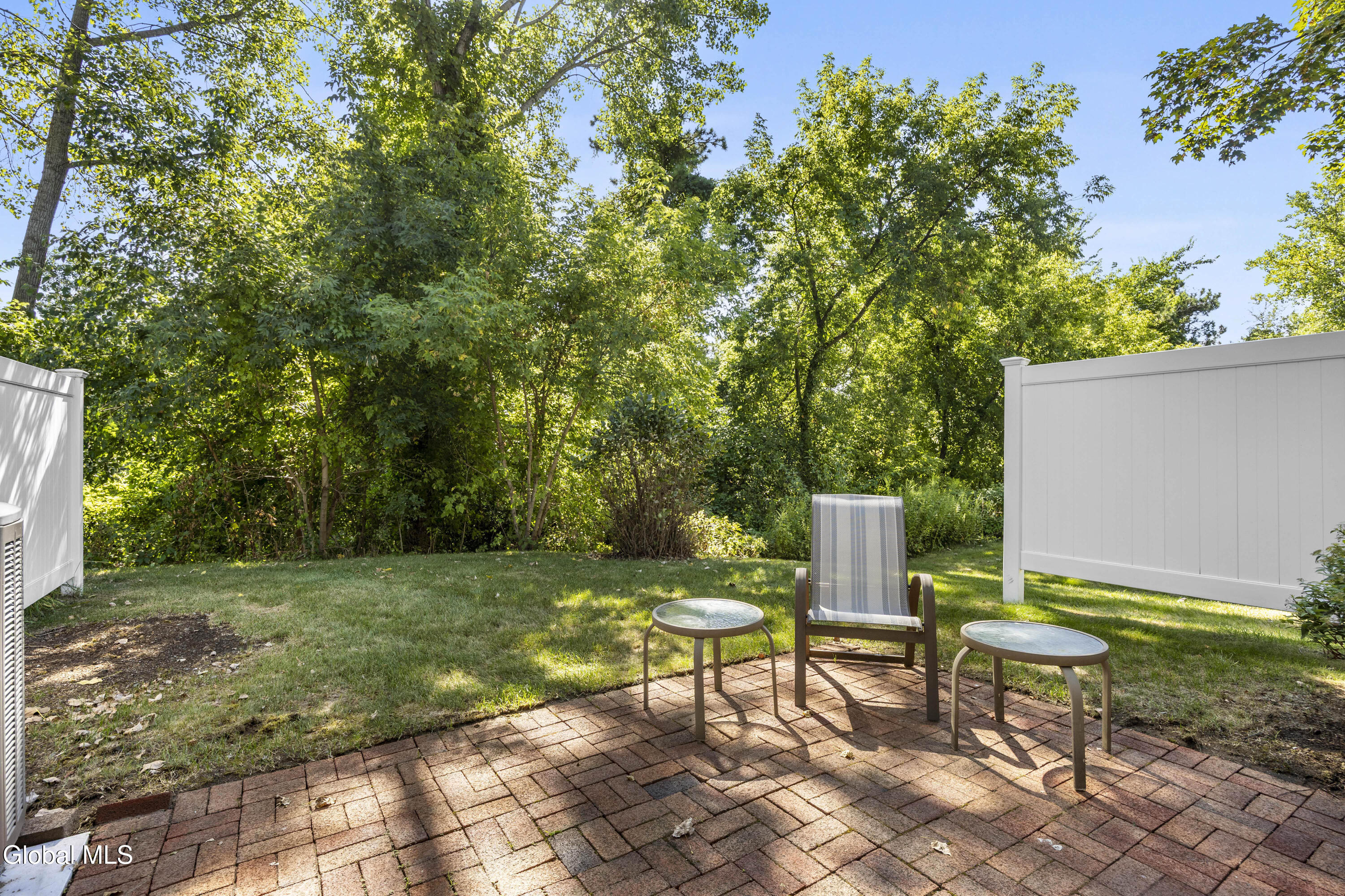 12 Hilltop Court Troy NY 12182