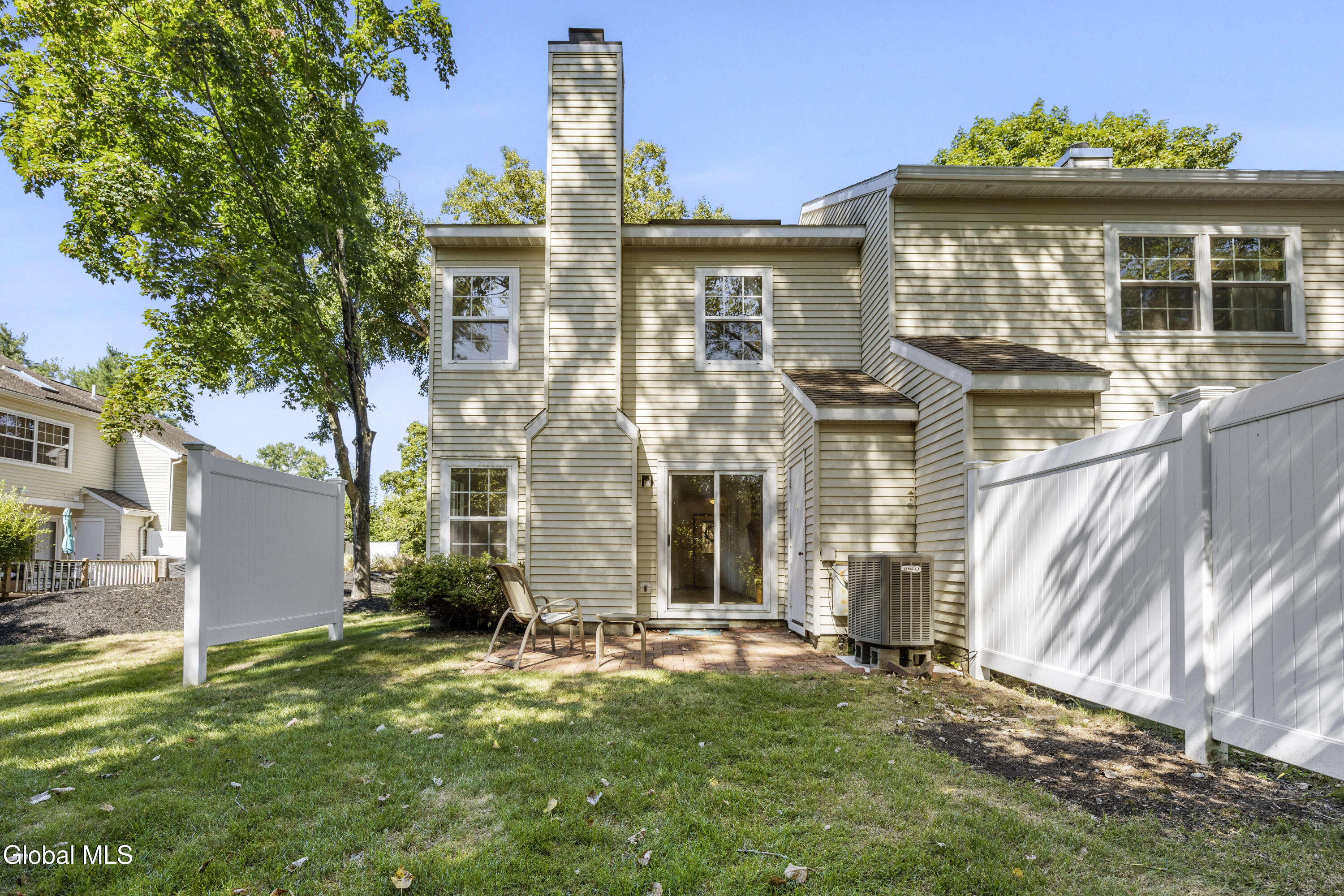 12 Hilltop Court Troy NY 12182