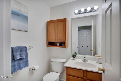 18A Pointe West Drive Clifton Park NY 12065