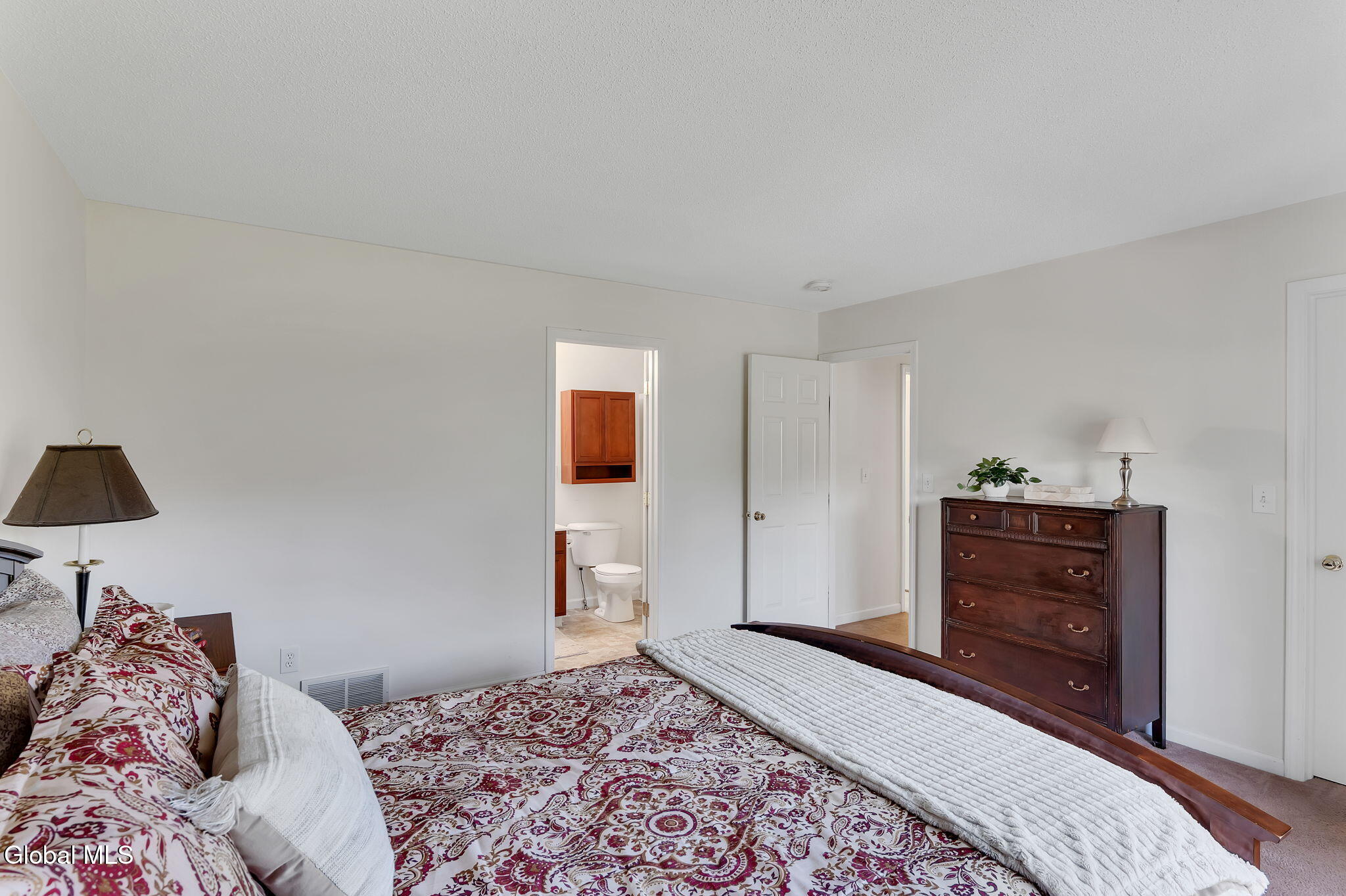 18A Pointe West Drive Clifton Park NY 12065