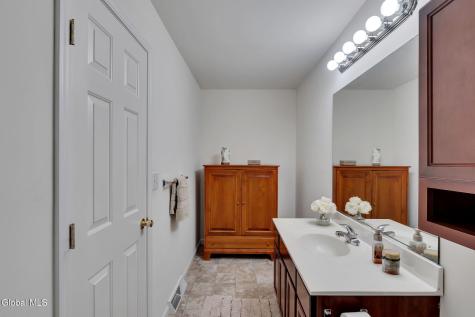 18A Pointe West Drive Clifton Park NY 12065