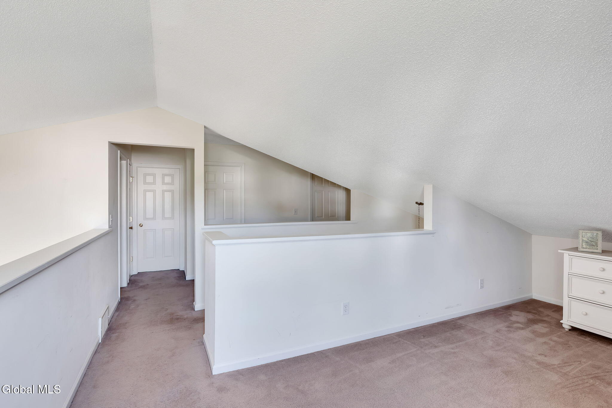 18A Pointe West Drive Clifton Park NY 12065