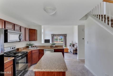 18A Pointe West Drive Clifton Park NY 12065