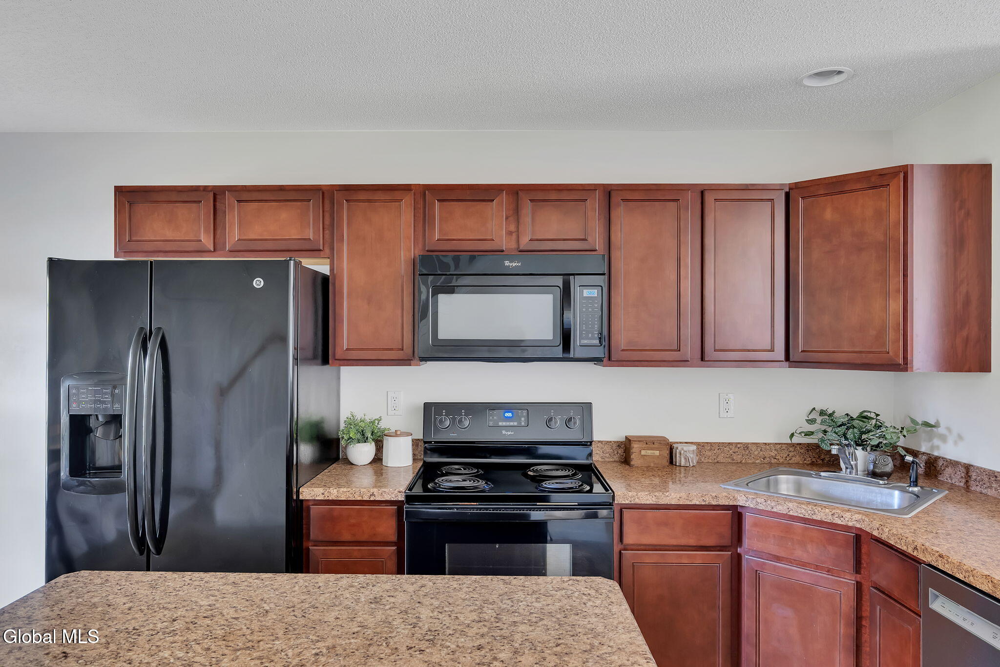 18A Pointe West Drive Clifton Park NY 12065