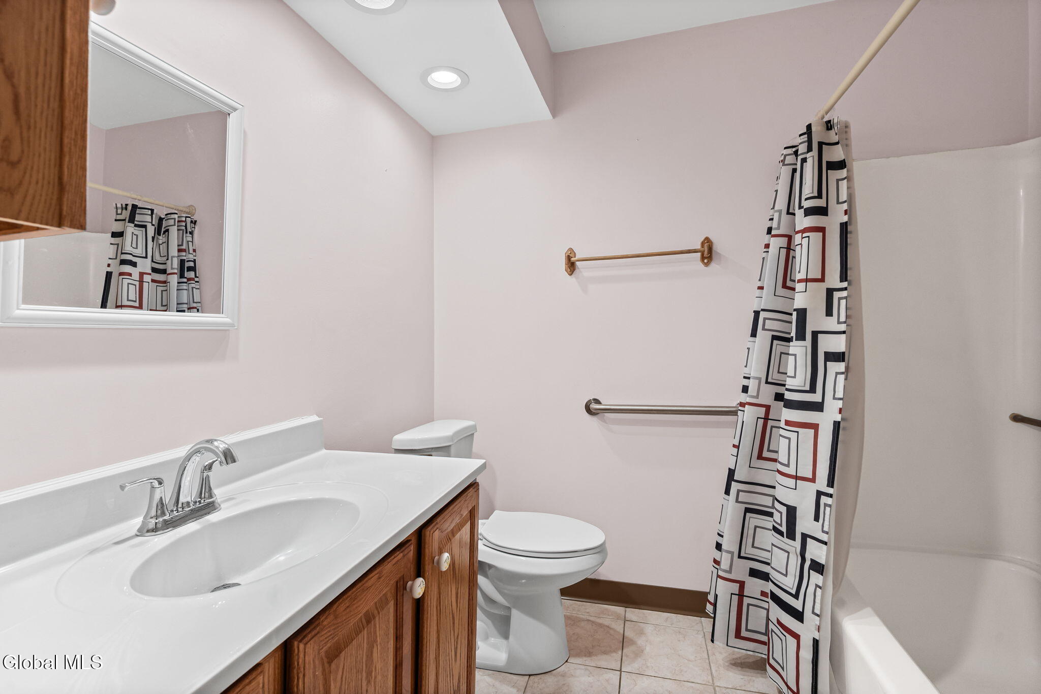 125 Cedarview Lane Watervliet NY 12189
