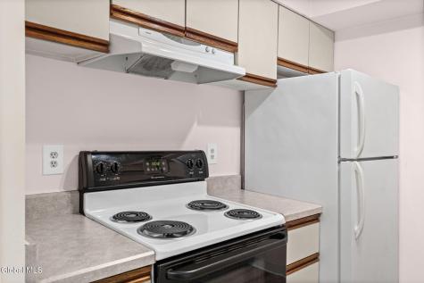 125 Cedarview Lane Watervliet NY 12189