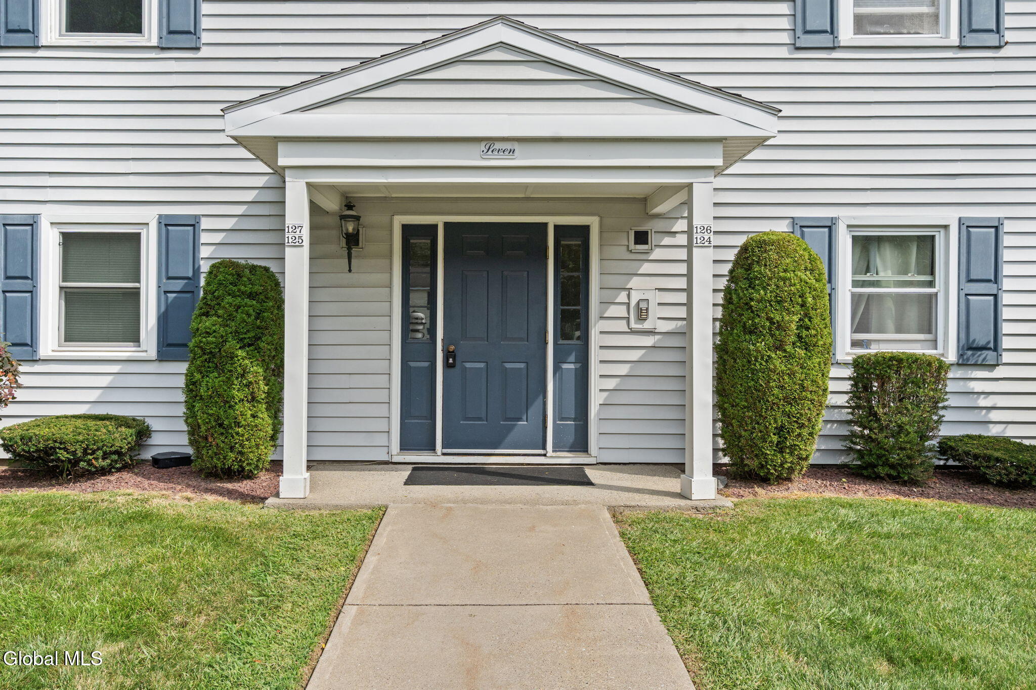 125 Cedarview Lane Watervliet NY 12189