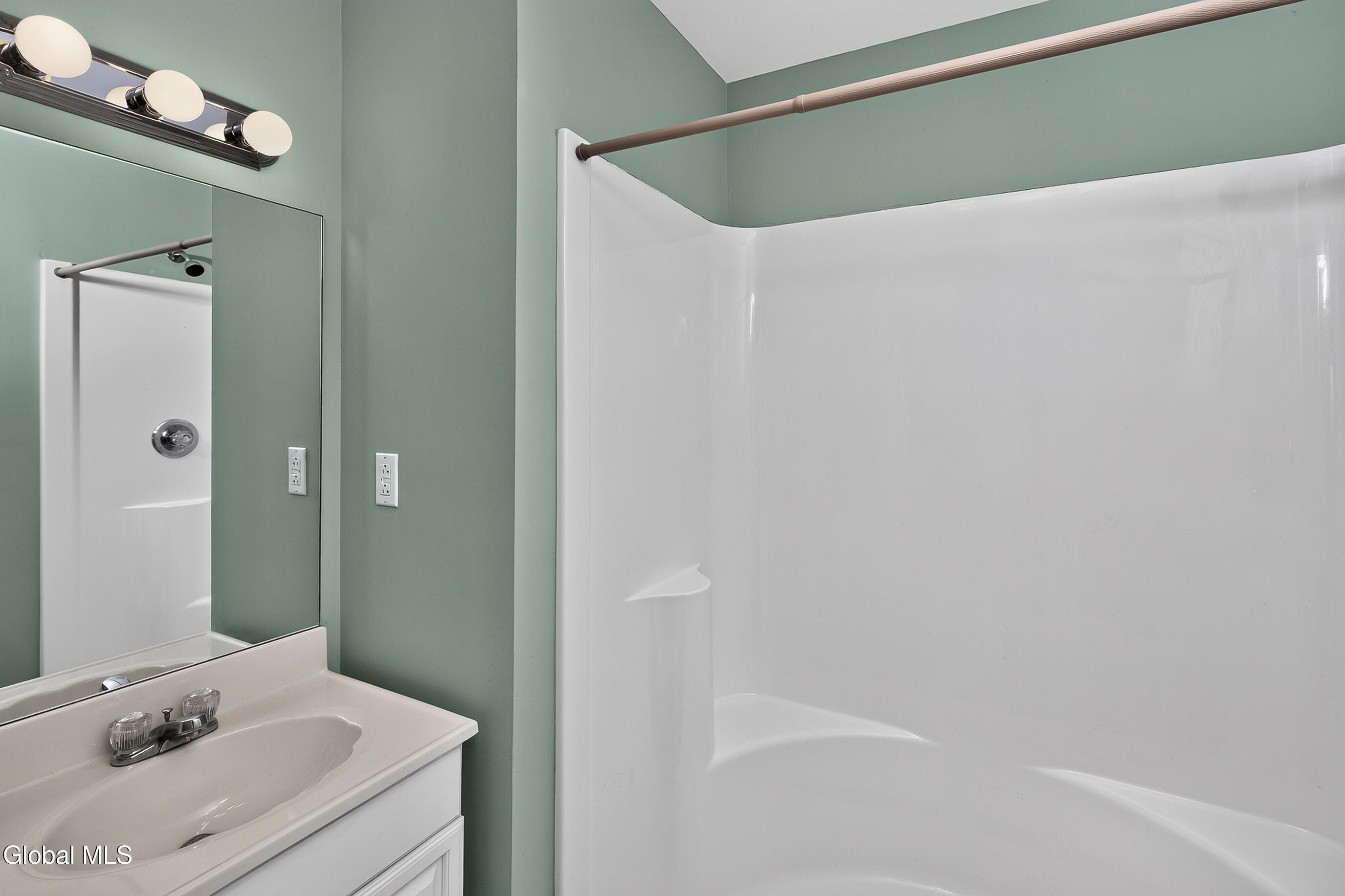 123 Skyview Drive Greenville NY 12083