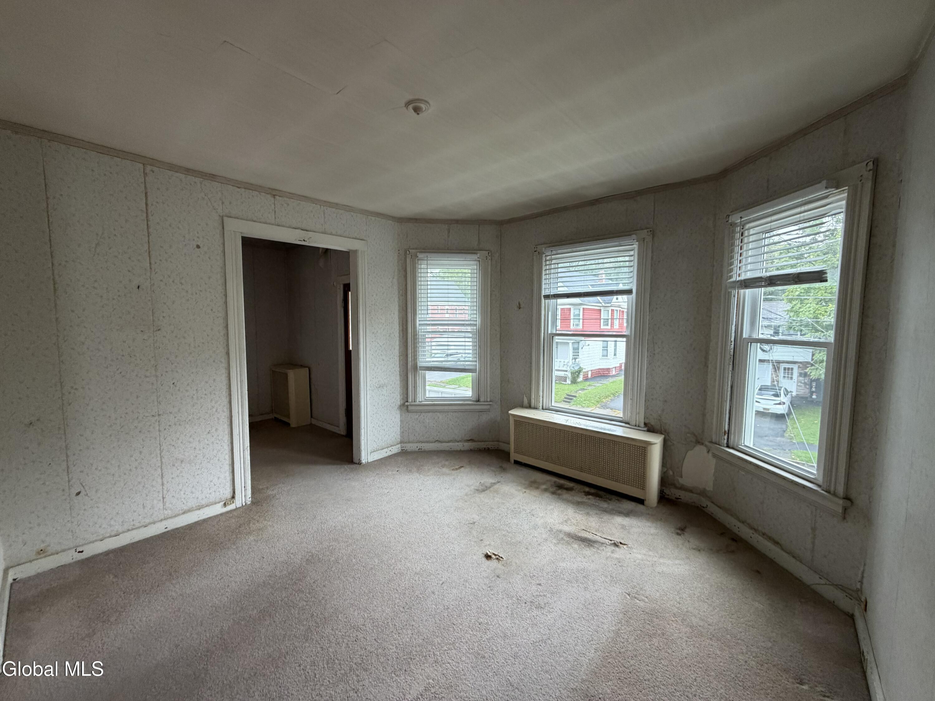 1609 Avenue B Schenectady NY 12308