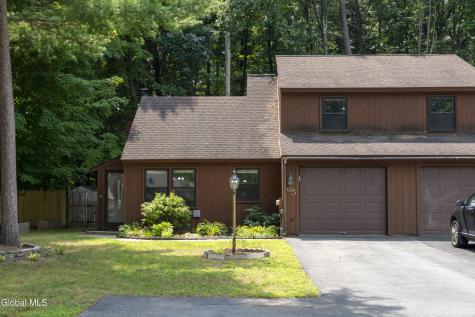 65 Pepperbush Place Malta NY 12020