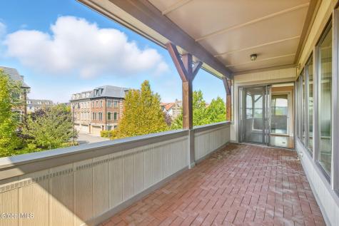 127 W Main Street Tarrytown NY 10591