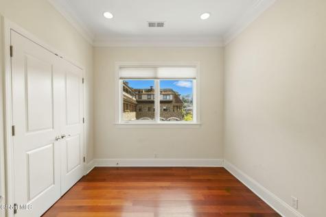 127 W Main Street Tarrytown NY 10591