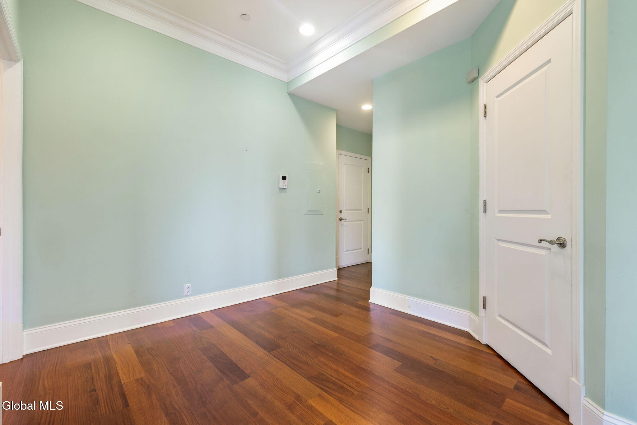 127 W Main Street Tarrytown NY 10591