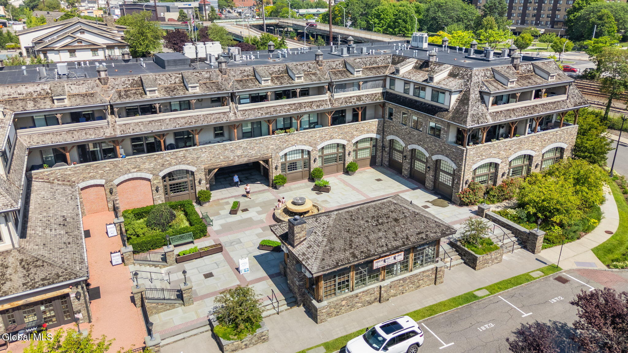 127 W Main Street Tarrytown NY 10591