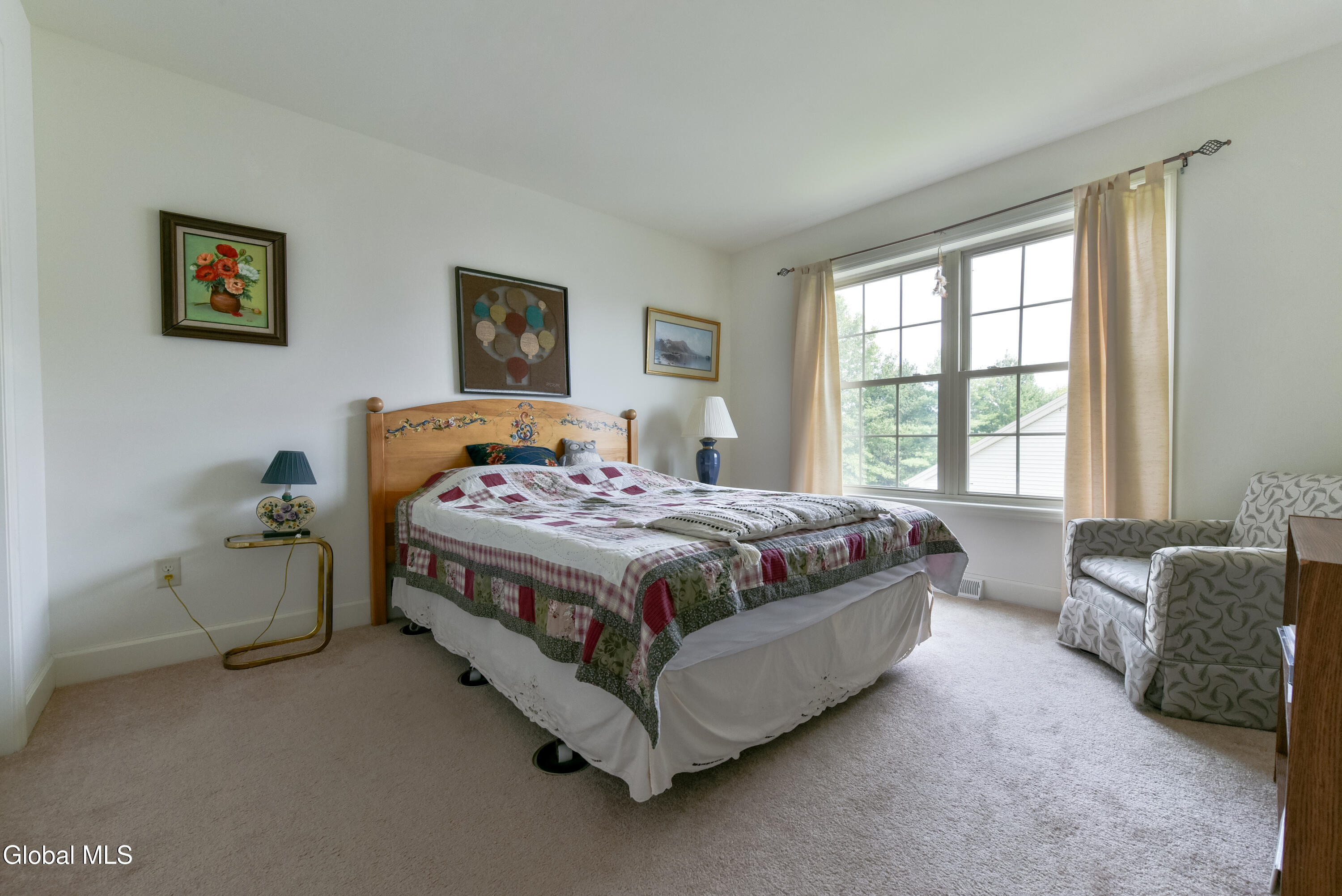 18 Meldon Circle Queensbury NY 12804