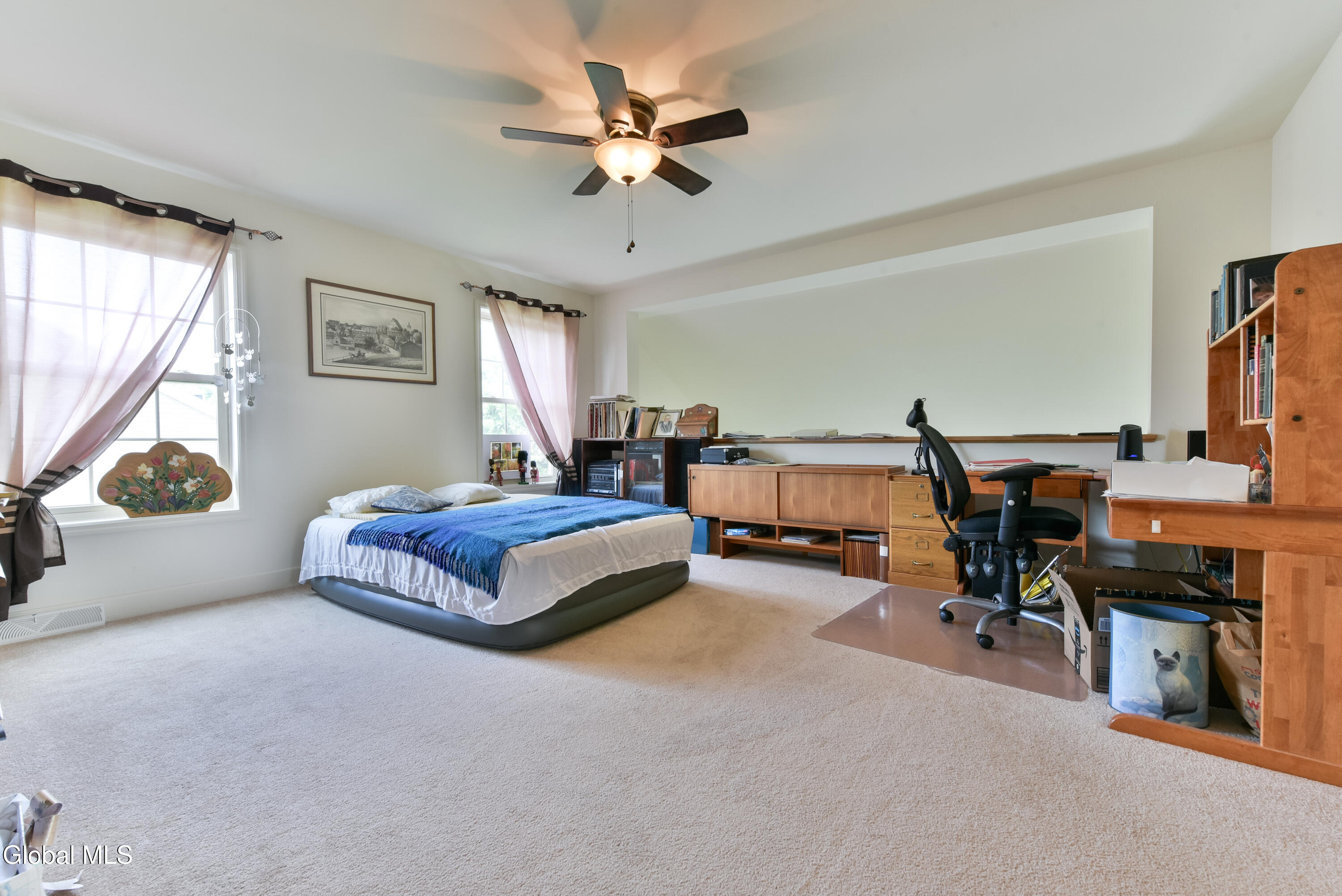 18 Meldon Circle Queensbury NY 12804