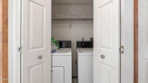 824 Ridge Circle Troy NY 12182
