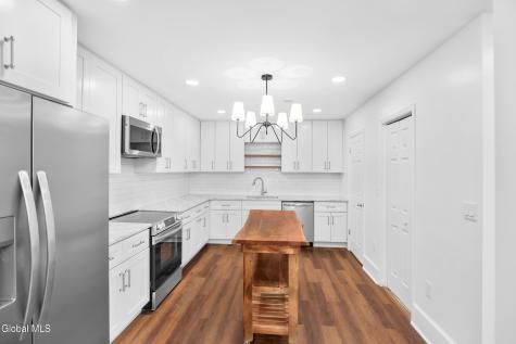 137 Front Street Schenectady NY 12305