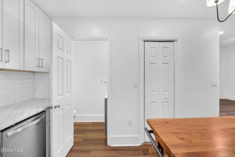 137 Front Street Schenectady NY 12305
