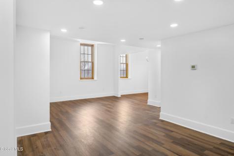 137 Front Street Schenectady NY 12305
