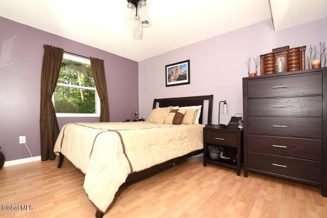 25B Pine Lane Albany NY 12203