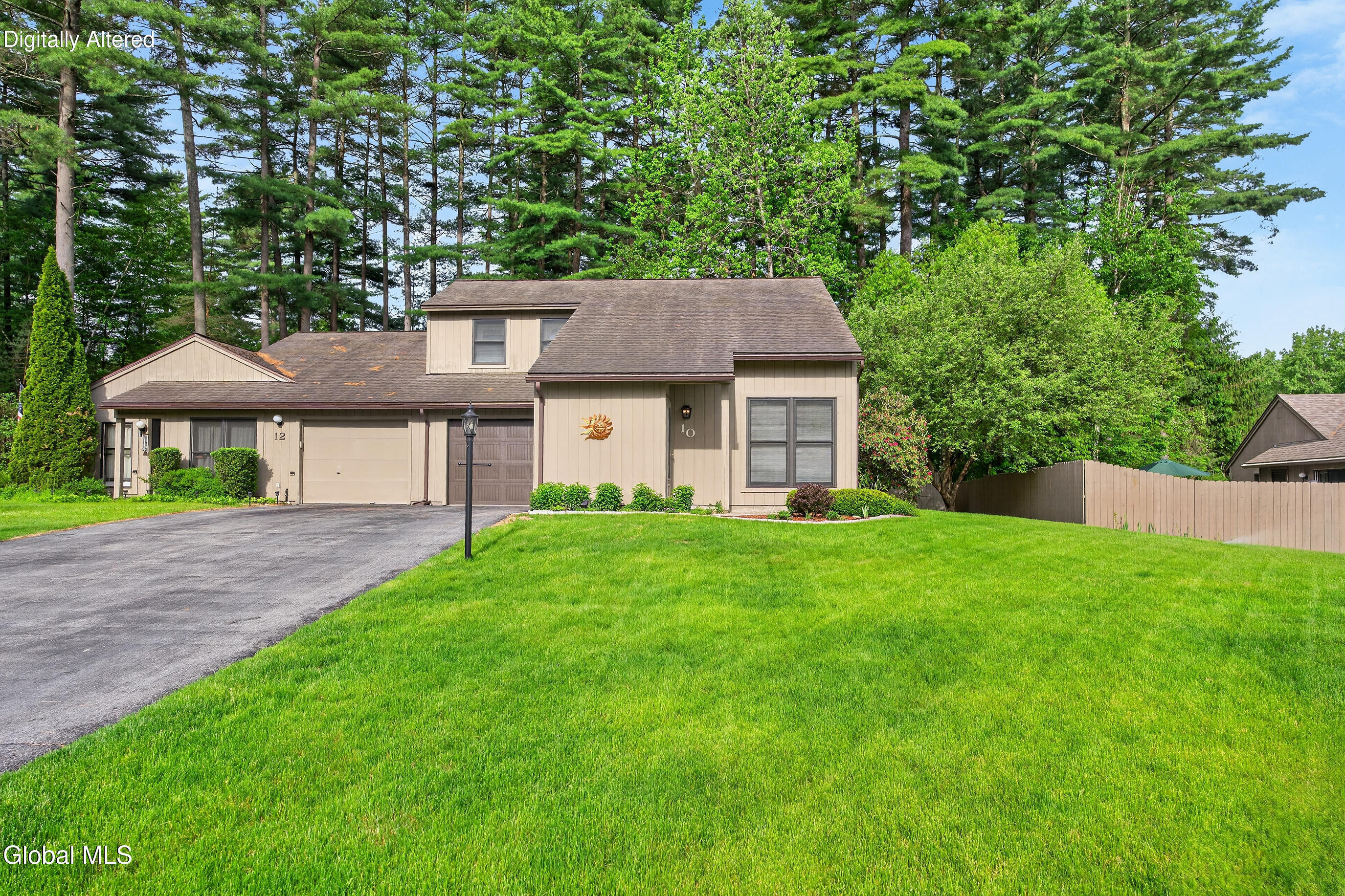 10 Margaret Drive Queensbury NY 12804
