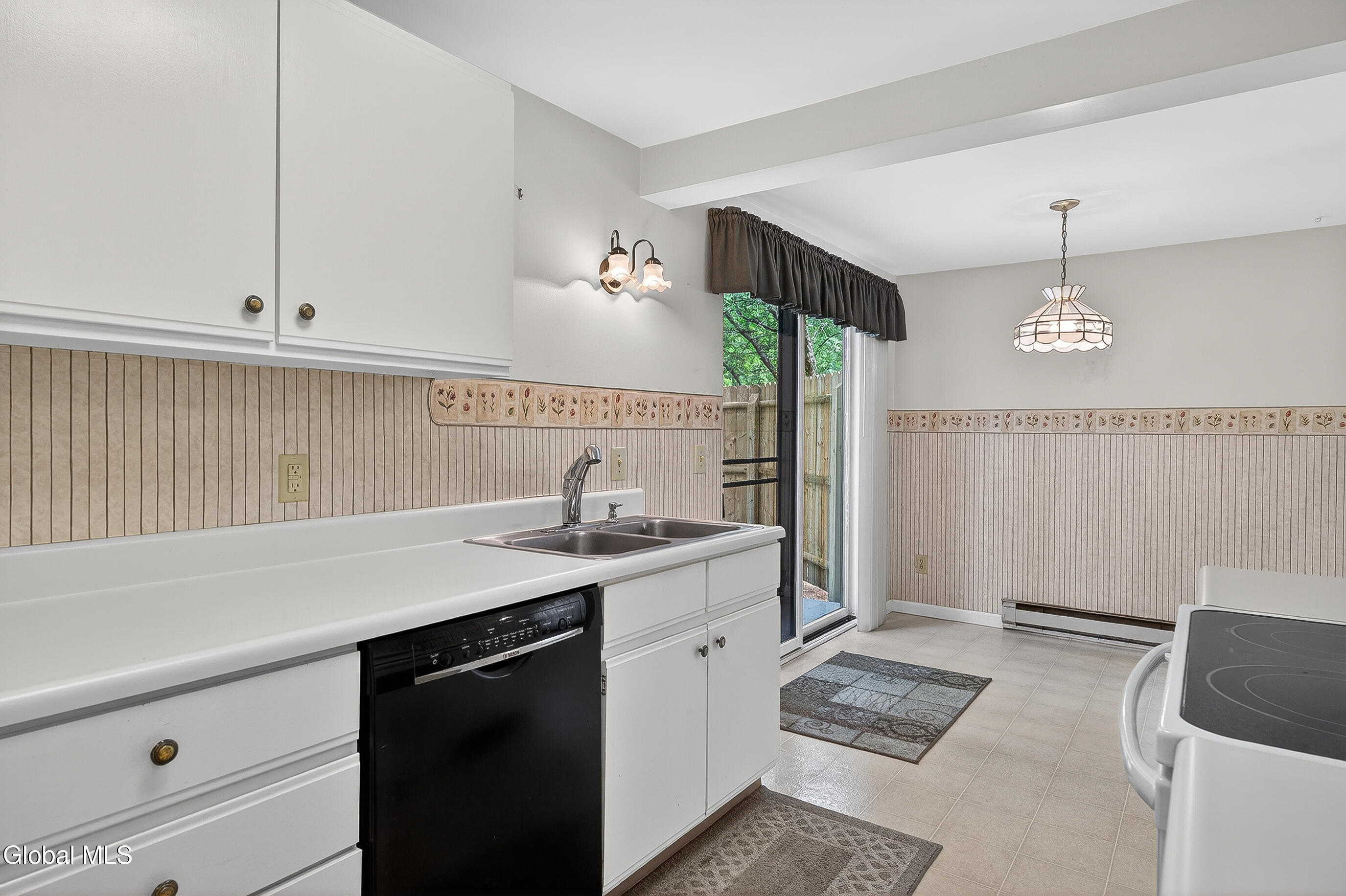 10 Margaret Drive Queensbury NY 12804