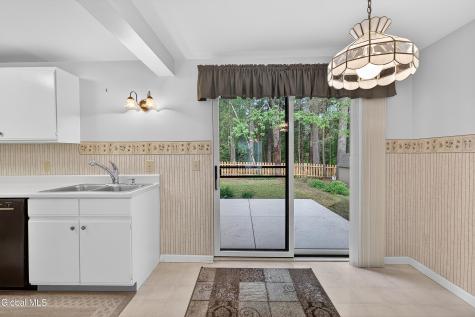 10 Margaret Drive Queensbury NY 12804