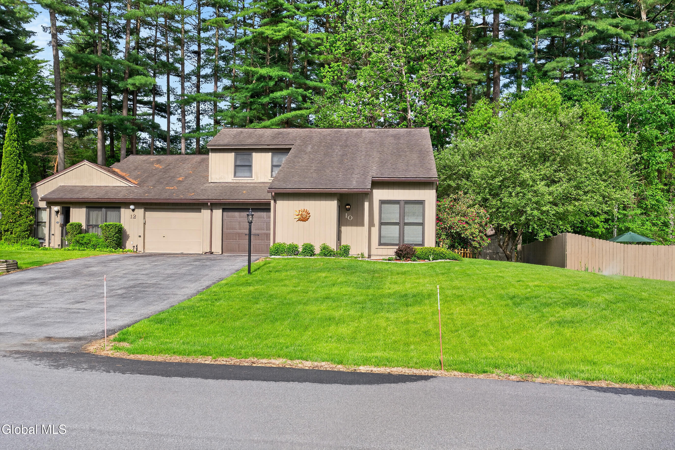 10 Margaret Drive Queensbury NY 12804