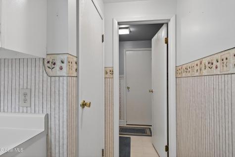 10 Margaret Drive Queensbury NY 12804