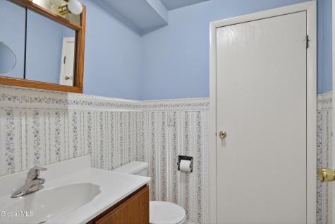 10 Margaret Drive Queensbury NY 12804