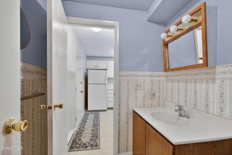 10 Margaret Drive Queensbury NY 12804