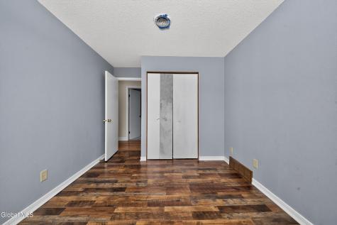 204 Victory Way Halfmoon NY 12065