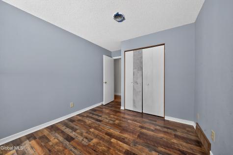 204 Victory Way Halfmoon NY 12065