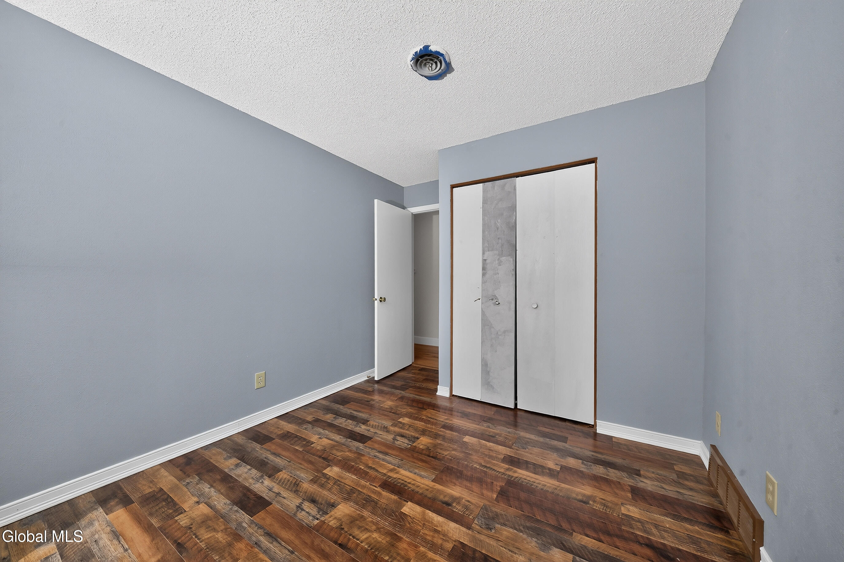 204 Victory Way Halfmoon NY 12065