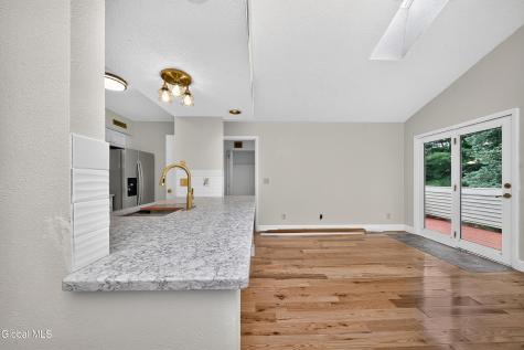 204 Victory Way Halfmoon NY 12065