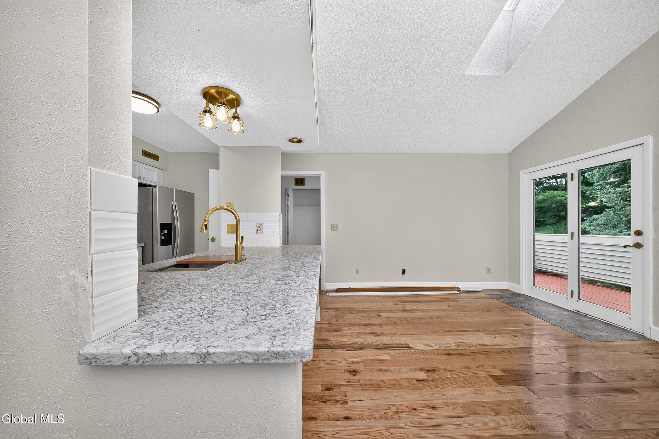 204 Victory Way Halfmoon NY 12065