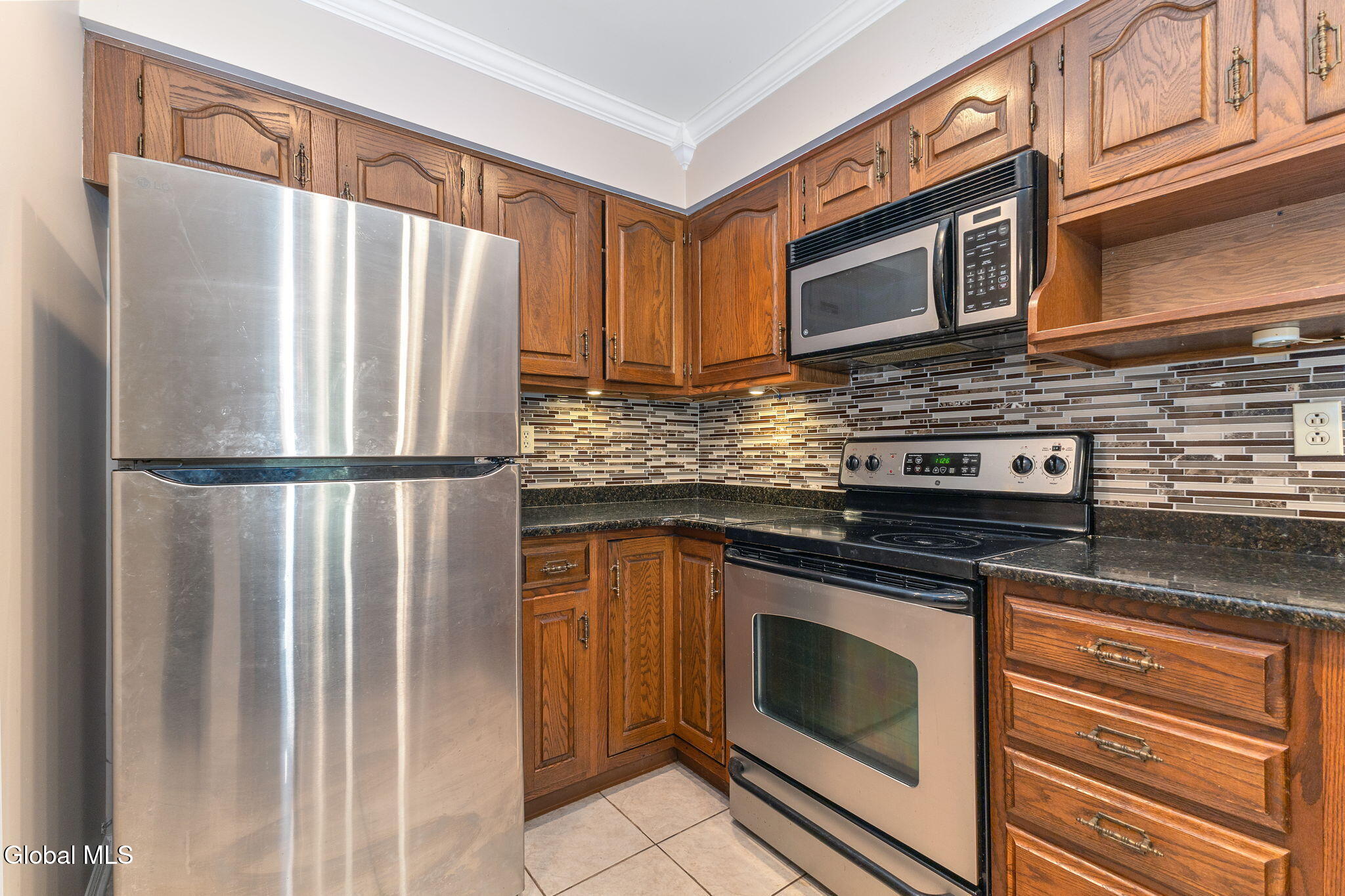 4022 Georgetown Square Schenectady NY 12303